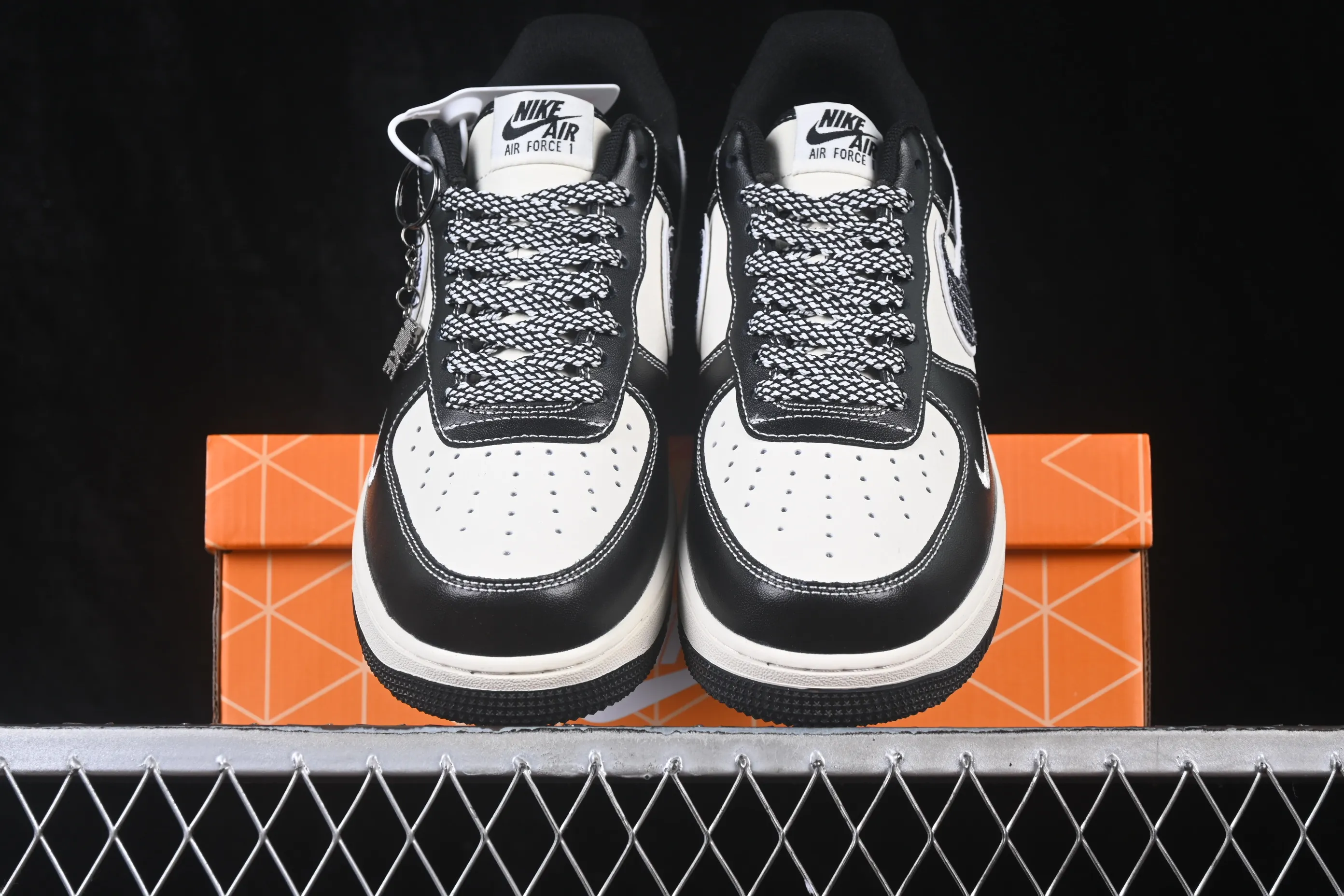 All categories Nk Air Force 1 Air Force series Nk Air Force 1 Low Air Force low-top Nike Air Force 1'07 Low Air Force 1 low-top casual sneakers GS2288-011